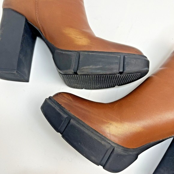 Steve Madden Brown and Black Ankle Boots - Picture 11 of 11